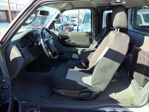 Used 2011 Ford Ranger XLT image 8