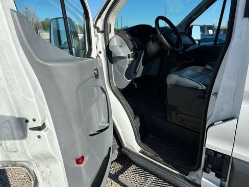 Used 2018 Ford Transit 350 XL RWD image 24