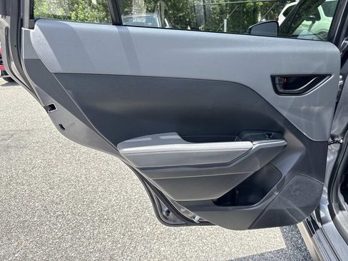 Certified 2024 Subaru Crosstrek 2.0i Premium AWD/4WD image 11