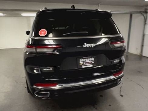 Used 2024 Jeep Grand Cherokee L Overland w/ Advanced Protech Group III AWD/4WD image 7