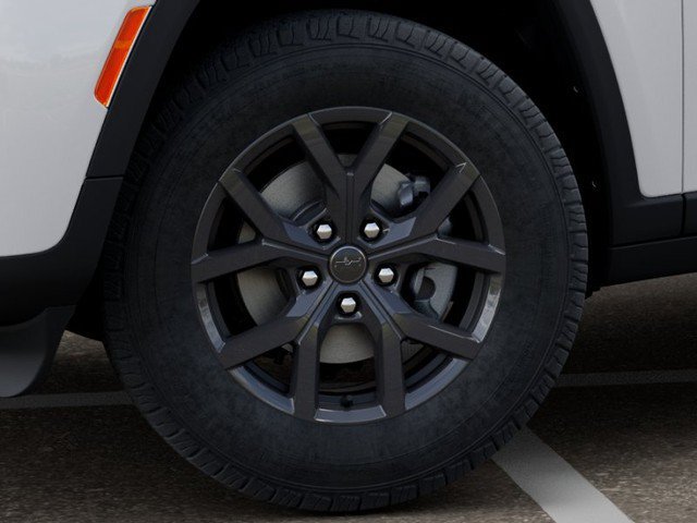 New 2027 Jeep Grand Cherokee Altitude AWD/4WD image 8