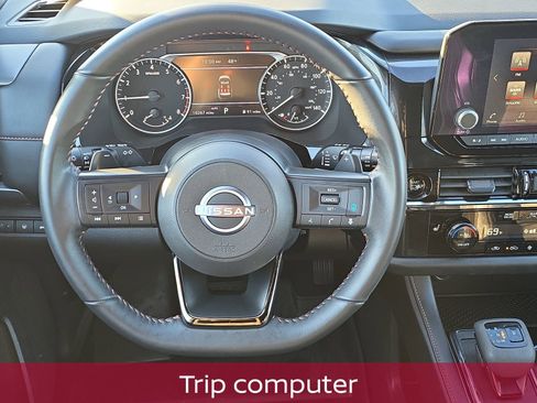 Used 2025 Nissan Pathfinder Rock Creek image 17