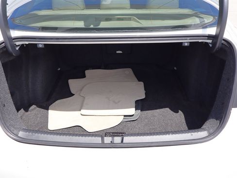 Used 2013 Volkswagen Jetta TDI FWD image 29