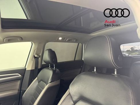 Used 2022 Volkswagen Atlas SEL Premium AWD/4WD image 5