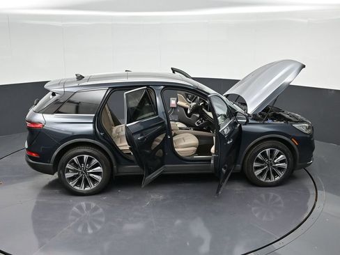Used 2021 Lincoln Corsair Reserve FWD image 37