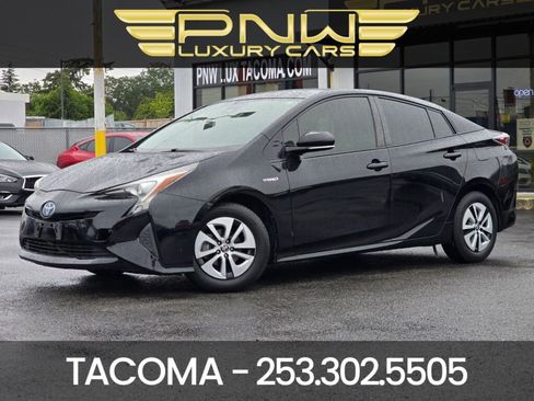 Used 2017 Toyota Prius Two w/ Carpet Mat Package FWD image 1