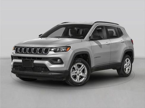 Certified 2024 Jeep Compass Trailhawk AWD/4WD image 1