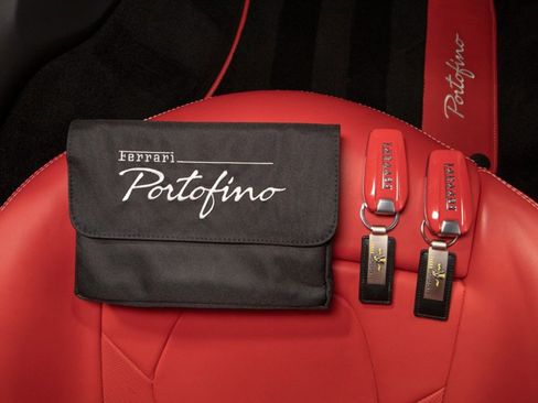 Used 2019 Ferrari Portofino image 63