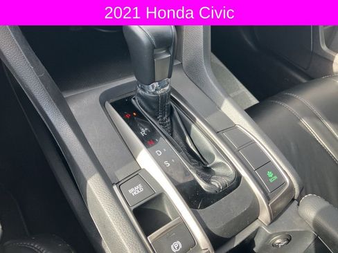Used 2021 Honda Civic Sport image 32