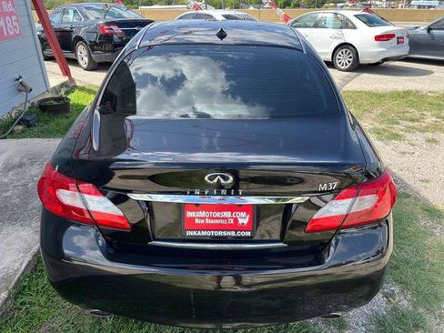 Used 2011 INFINITI M37 w/ Premium Pkg RWD image 6