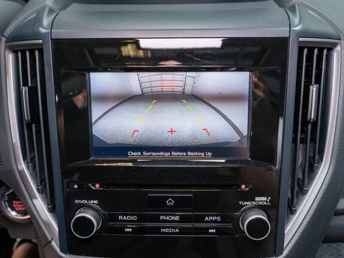 Used 2019 Subaru Forester Premium AWD/4WD image 20