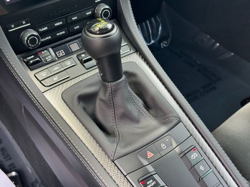 Used 2025 Porsche 718 Cayman GT4 RS RWD image 53