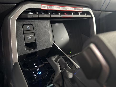 Used 2025 Toyota Sequoia Platinum image 48