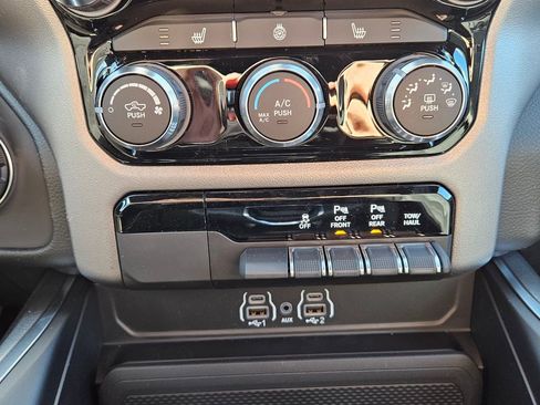 New 2026 RAM 1500 Big Horn w/ Night Edition AWD/4WD image 19