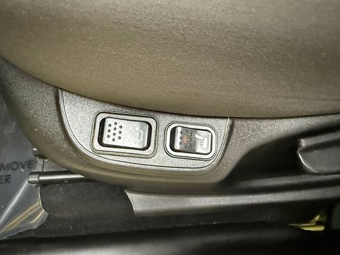 Used 2016 FIAT 500L Trekking FWD image 38