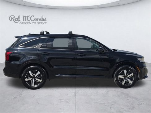 Used 2022 Kia Sorento S FWD image 8