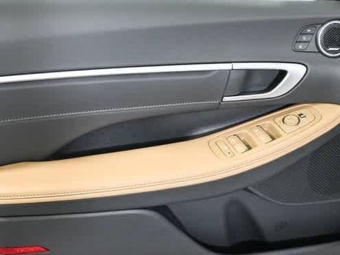 New 2025 Hyundai Sonata Limited FWD image 7