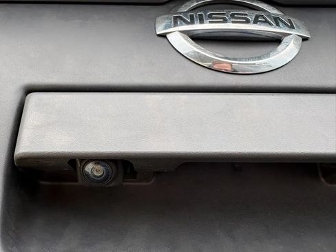 Used 2019 Nissan Frontier SV AWD/4WD image 19