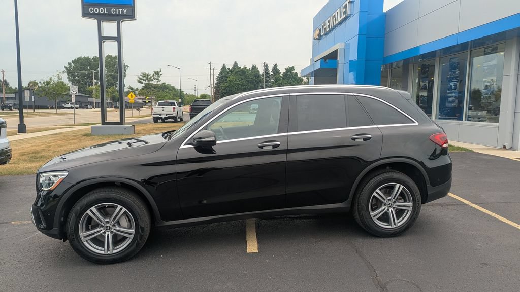 Used 2022 Mercedes-Benz GLC 300 4MATIC image 4