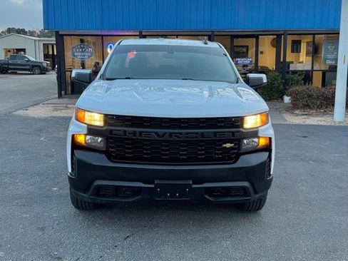 Used 2021 Chevrolet Silverado 1500 W/T w/ WT Value Package image 3