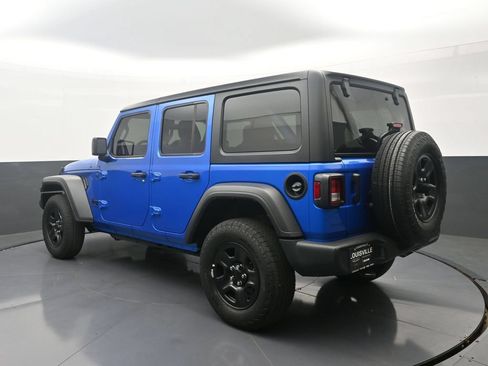 Used 2026 Jeep Wrangler Unlimited Sport AWD/4WD image 5