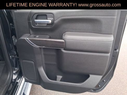 Used 2021 Chevrolet Silverado 1500 LTZ AWD/4WD image 29