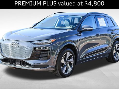 Certified 2025 Audi Q6 e-tron Premium Plus w/ Premium Plus image 3