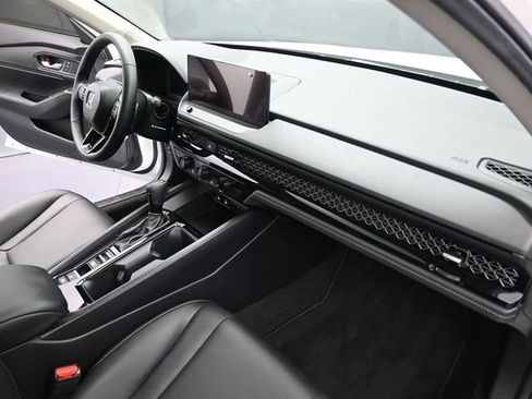 Certified 2024 Honda Accord EX-L image 26