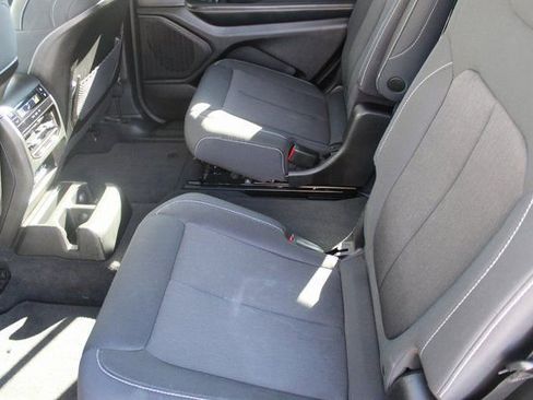 Used 2023 Jeep Grand Cherokee L Laredo image 19