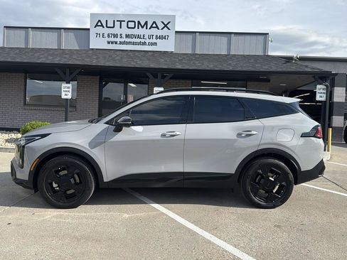 Used 2026 Kia Sportage X-Line w/ X-Line Premium Package AWD/4WD image 8