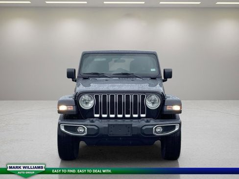 Used 2019 Jeep Wrangler Unlimited Sahara w/ Safety Group image 2