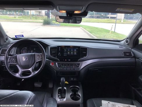 Used 2019 Honda Pilot EX-L image 10