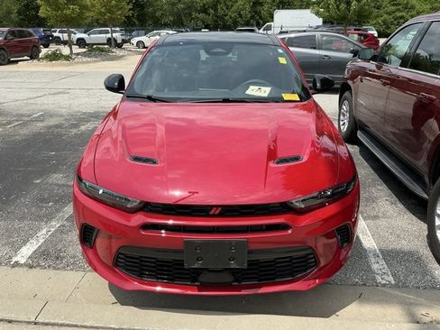 Used 2023 Dodge Hornet GT Plus w/ GT Blacktop Package AWD/4WD image 3