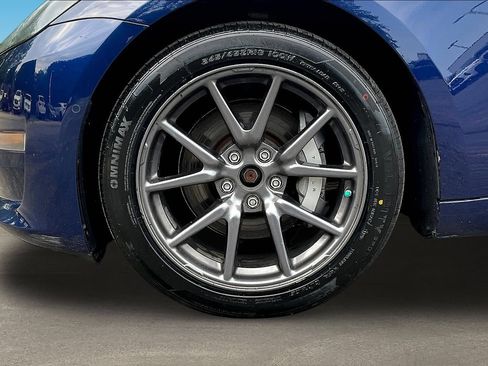Used 2018 Tesla Model 3 Long Range AWD/4WD image 32