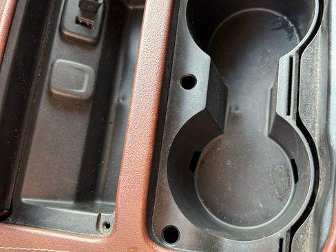 Used 2016 Chevrolet Tahoe LTZ AWD/4WD image 21