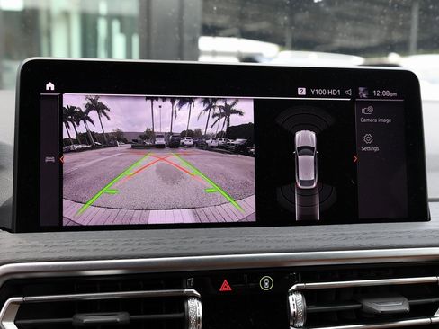 Used 2023 BMW X4 xDrive30i w/ M Sport Package image 32