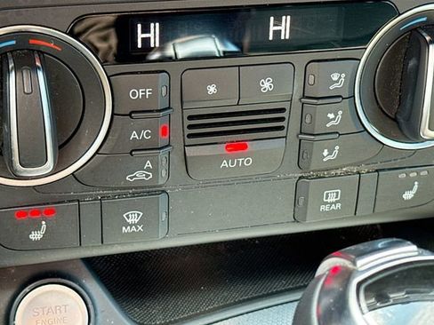 Used 2017 Audi Q3 2.0T Prestige image 22