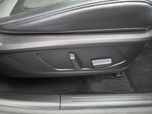 Used 2022 Hyundai Tucson Limited image 23