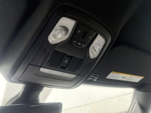 Used 2020 RAM 1500 Big Horn AWD/4WD image 22