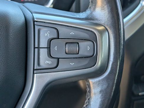 Used 2021 Chevrolet Silverado 1500 LT AWD/4WD image 43