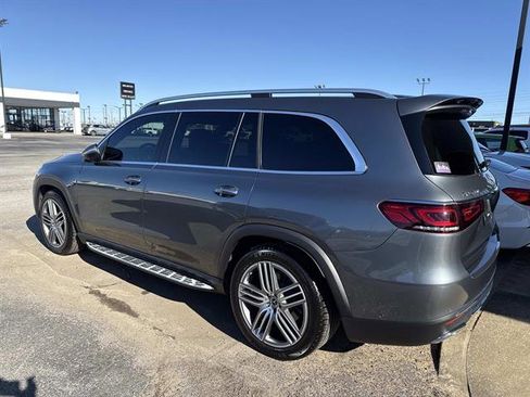 Used 2021 Mercedes-Benz GLS 450 4MATIC image 6