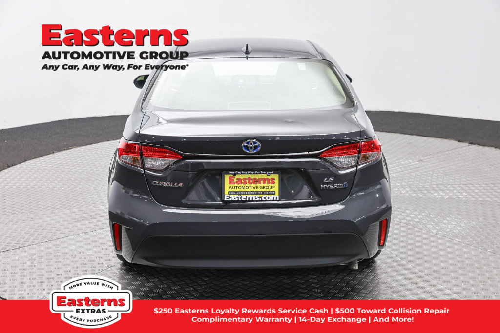 Used 2023 Toyota Corolla LE FWD image 7