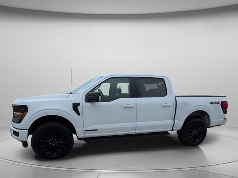 New 2025 Ford F150 XLT w/ Equipment Group 302A MID image 14