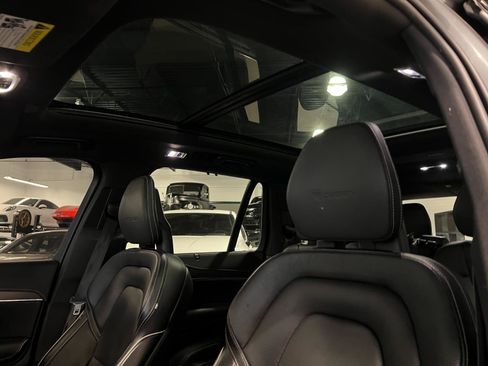 Used 2020 Volvo XC90 T8 R-Design w/ Protection Package Premier image 24