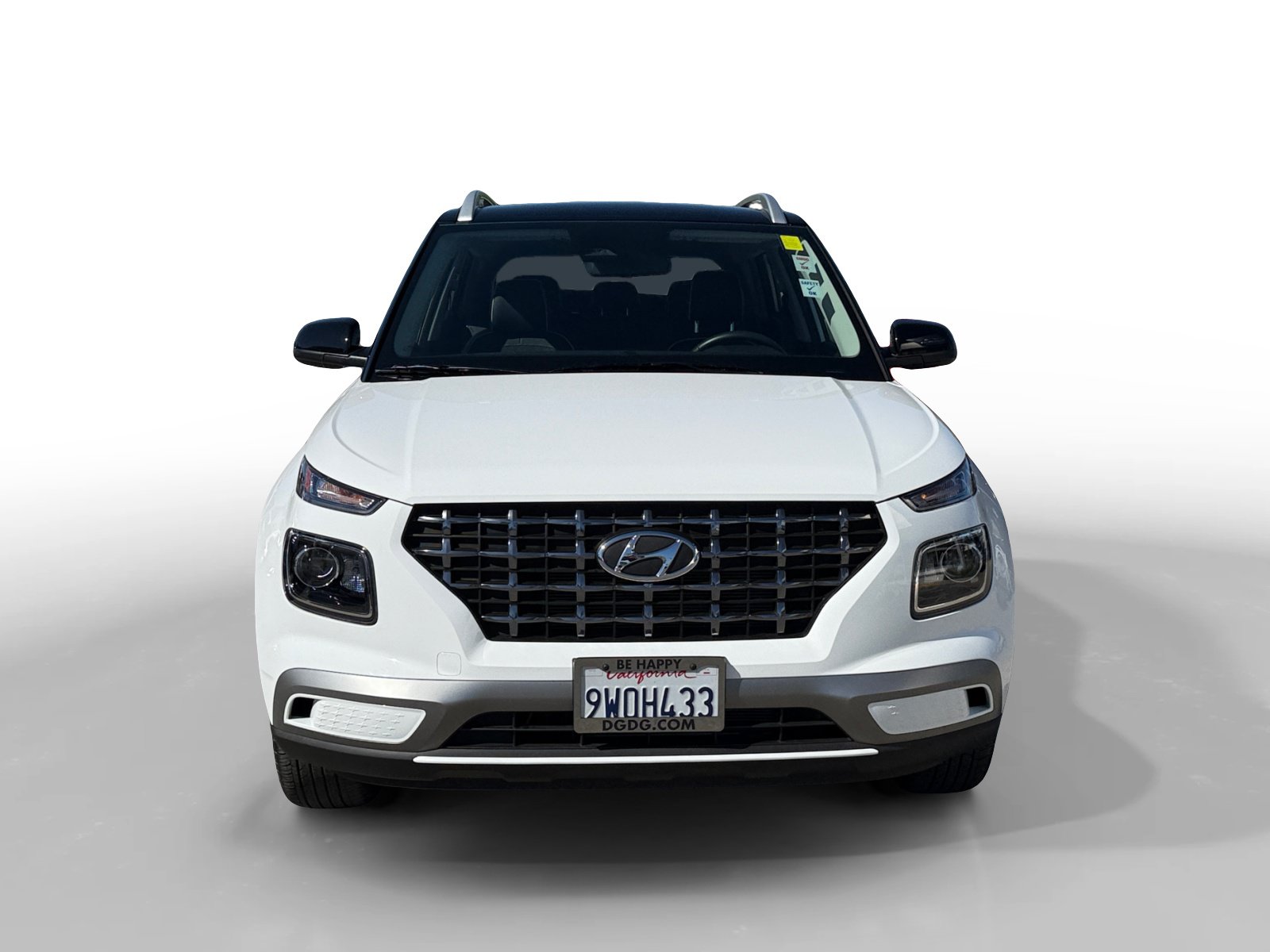 Certified 2026 Hyundai Venue SEL FWD image 8