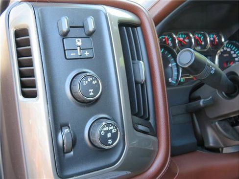 Used 2015 Chevrolet Silverado 2500 High Country w/ Duramax Plus Package AWD/4WD image 11