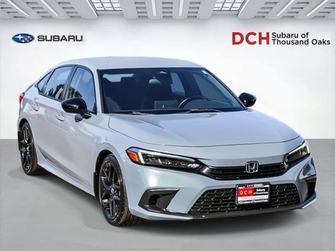 Used 2022 Honda Civic Sport image 3