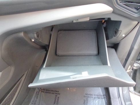 Used 2019 Ford Escape SE FWD image 44