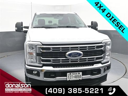 Used 2024 Ford F250 XLT image 3
