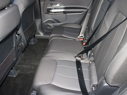 New 2026 Mercedes-Benz GLB 250 image 26